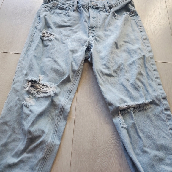 Light Blue Ripped Jeans - Picture 3 of 5